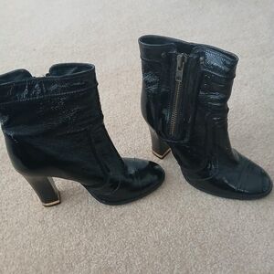 Gianni Bini Brand High Heel Shiny Mid Calf Black Boots w/Side Zipper Size 8.5M